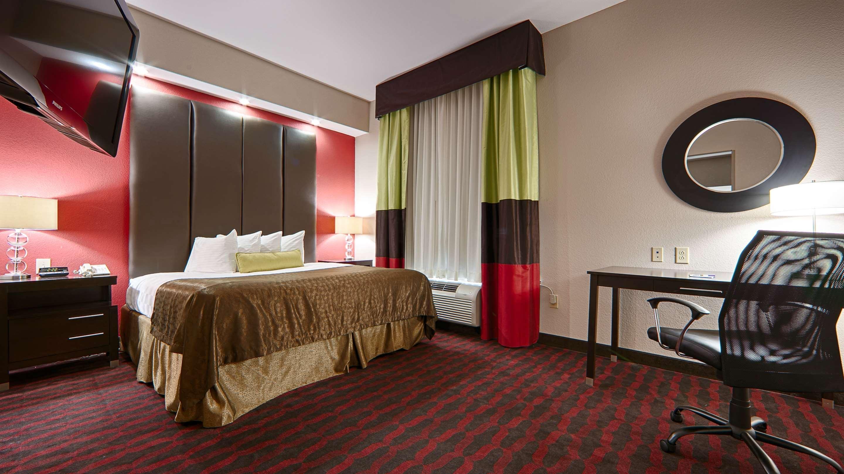 Best Western Plus Cushing Inn & Suites Exteriör bild